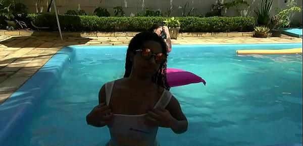  Cibelle Mancinni e Alessandra Carvalho na Piscininha Amor